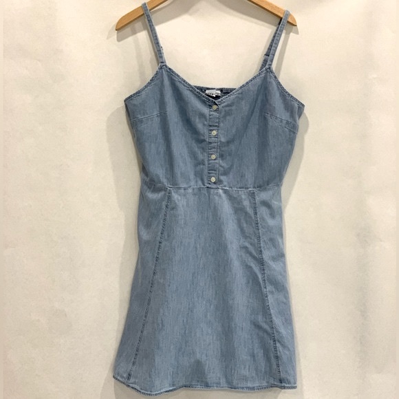 Gap light wash denim elastic smocked back babydoll tank mini dress women’s L - Picture 5 of 12